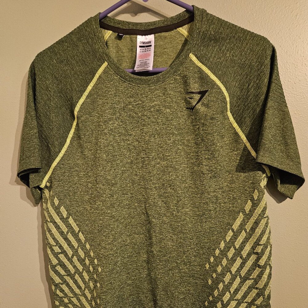 Gymshark Large T-shirt Green Brand New